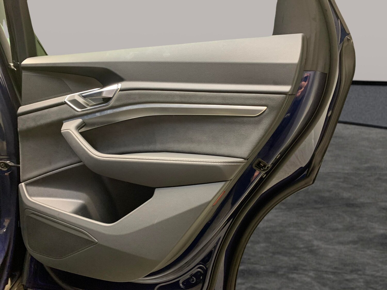 Used Audi e-tron 2022 for sale - 77350895: Photo 27