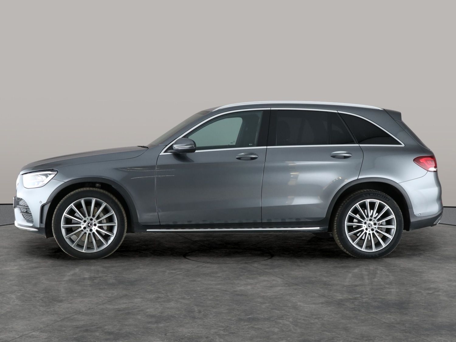 Used Mercedes-Benz GLC 2022 for sale - 76077627: Photo 17