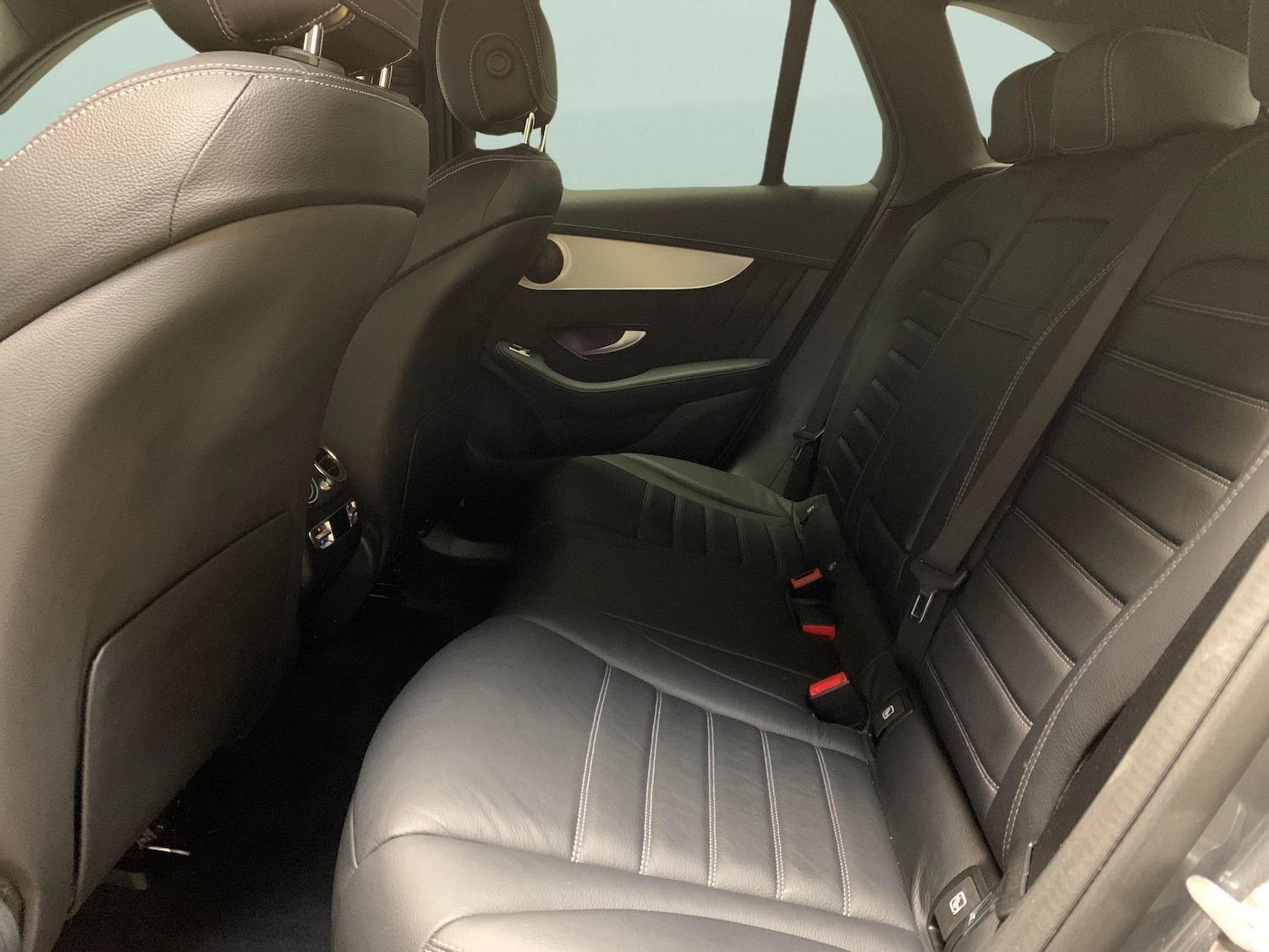 Used Mercedes-Benz GLC 2022 for sale - 76077627: Photo 32