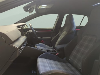 Used Volkswagen Golf 2021 for sale - 79209546: Photo