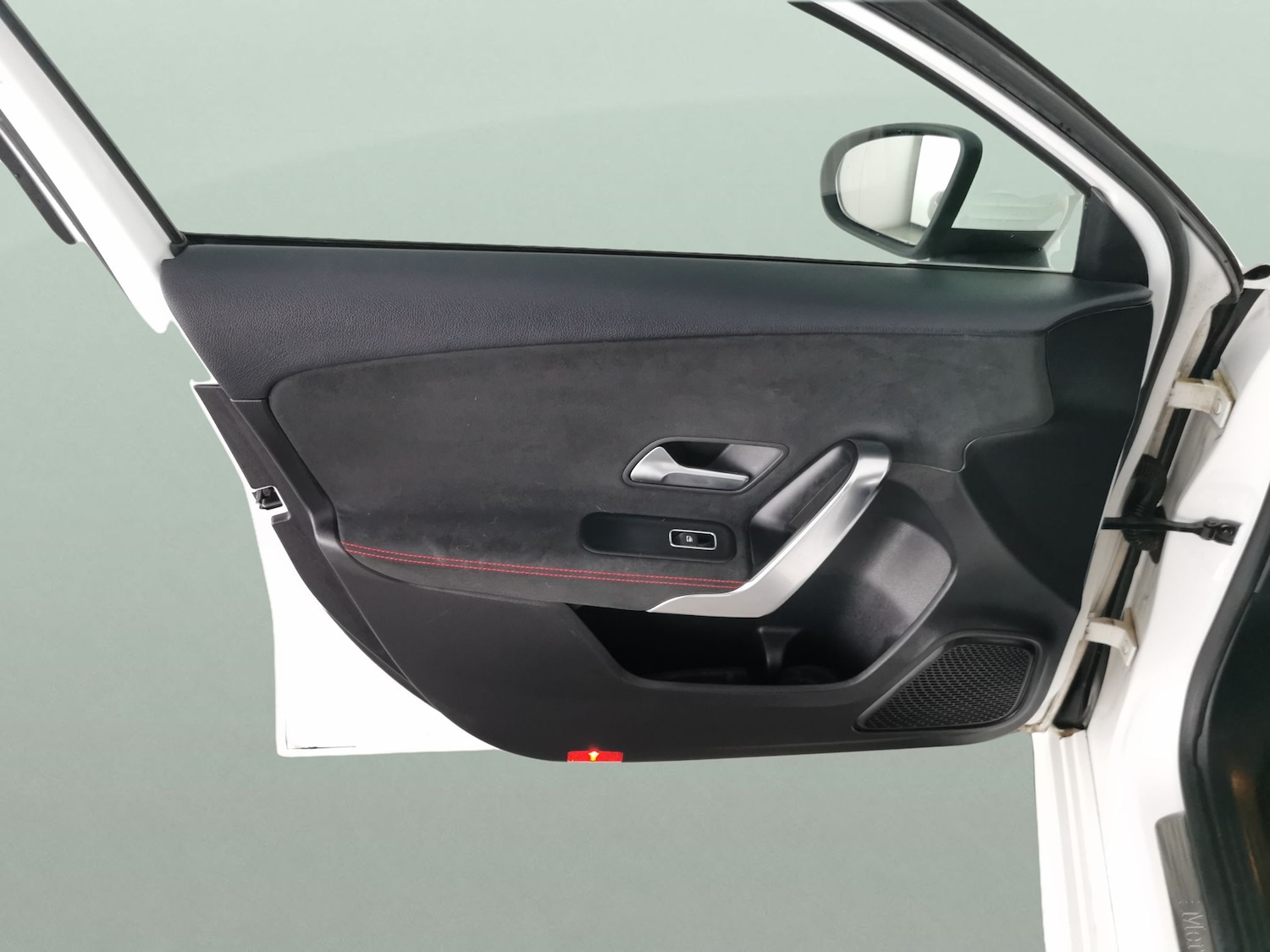 Used Mercedes-Benz A-Class 2018 for sale - 77318398: Photo 25