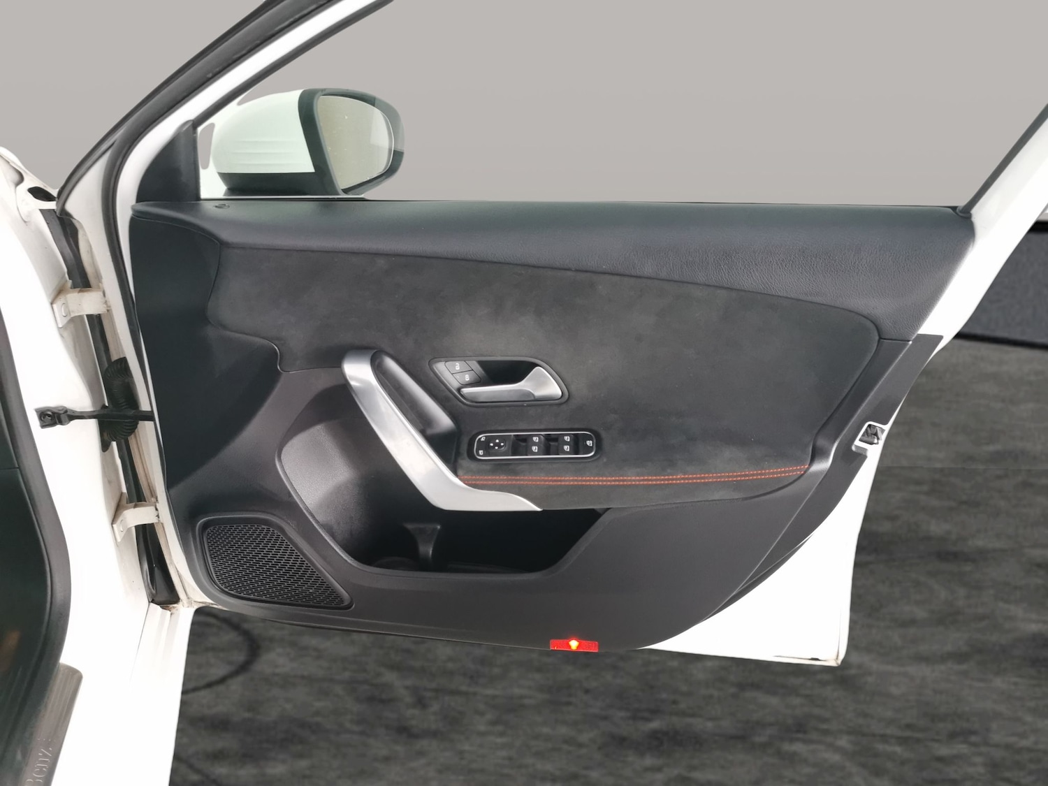 Used Mercedes-Benz A-Class 2018 for sale - 77318398: Photo 27