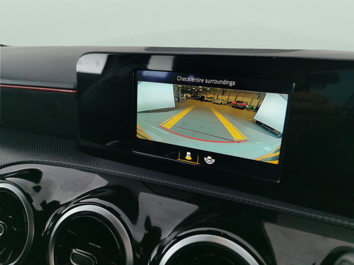 Used Mercedes-Benz A-Class 2018 for sale - 77318398: Photo 5