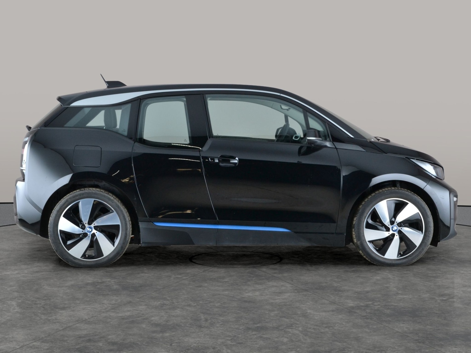 Used BMW i3 2020 for sale - 77086371: Photo 9