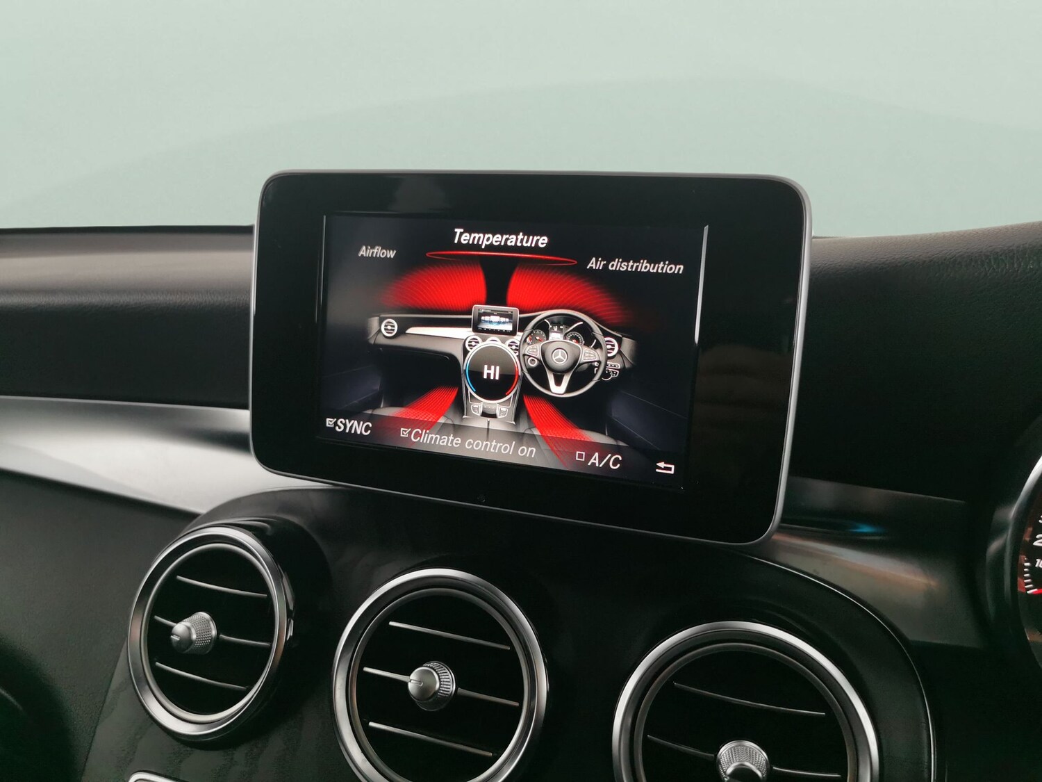 Used Mercedes-Benz GLC 2019 for sale - 77458251: Photo 21