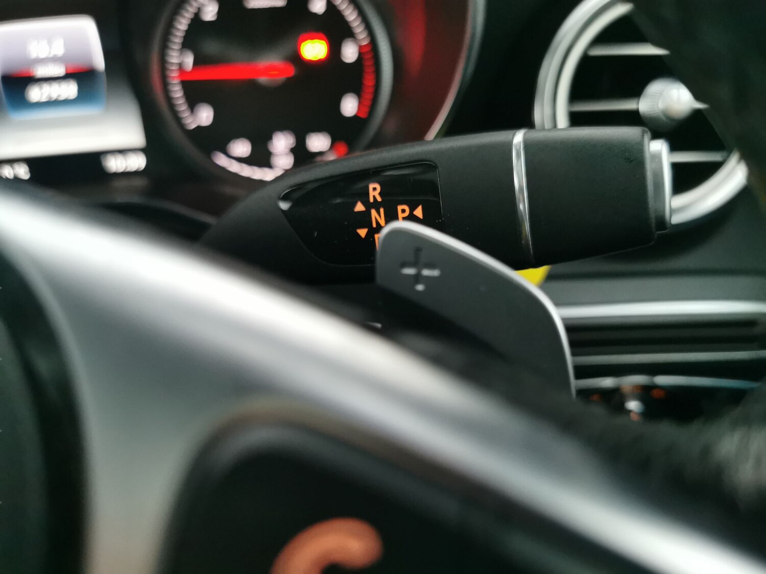 Used Mercedes-Benz GLC 2019 for sale - 77458251: Photo 23