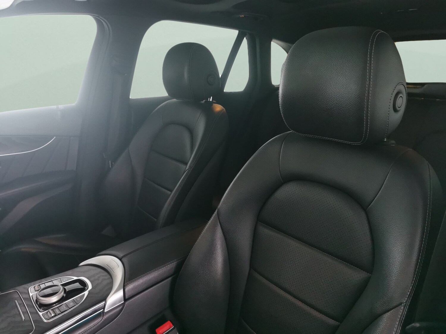 Used Mercedes-Benz GLC 2019 for sale - 77458251: Photo 7