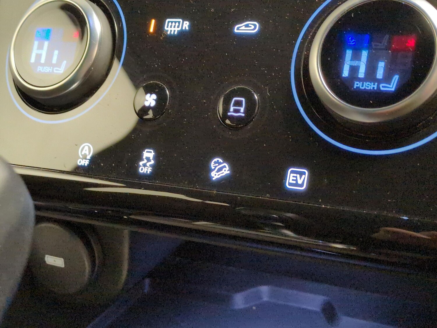 Used Land Rover Discovery Sport 2020 for sale - 78054072: Photo 17