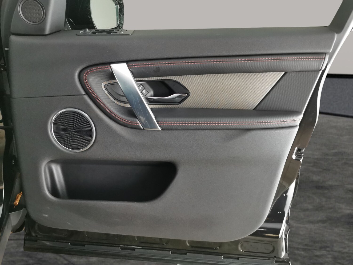 Used Land Rover Discovery Sport 2020 for sale - 78054072: Photo 32