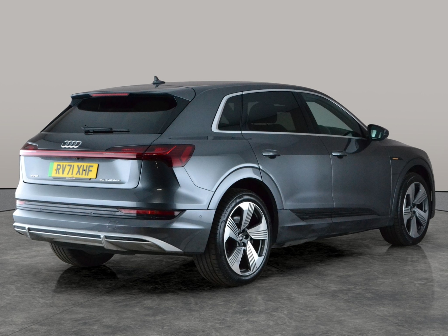 Used Audi e-tron 2021 for sale - 77833648: Photo 11