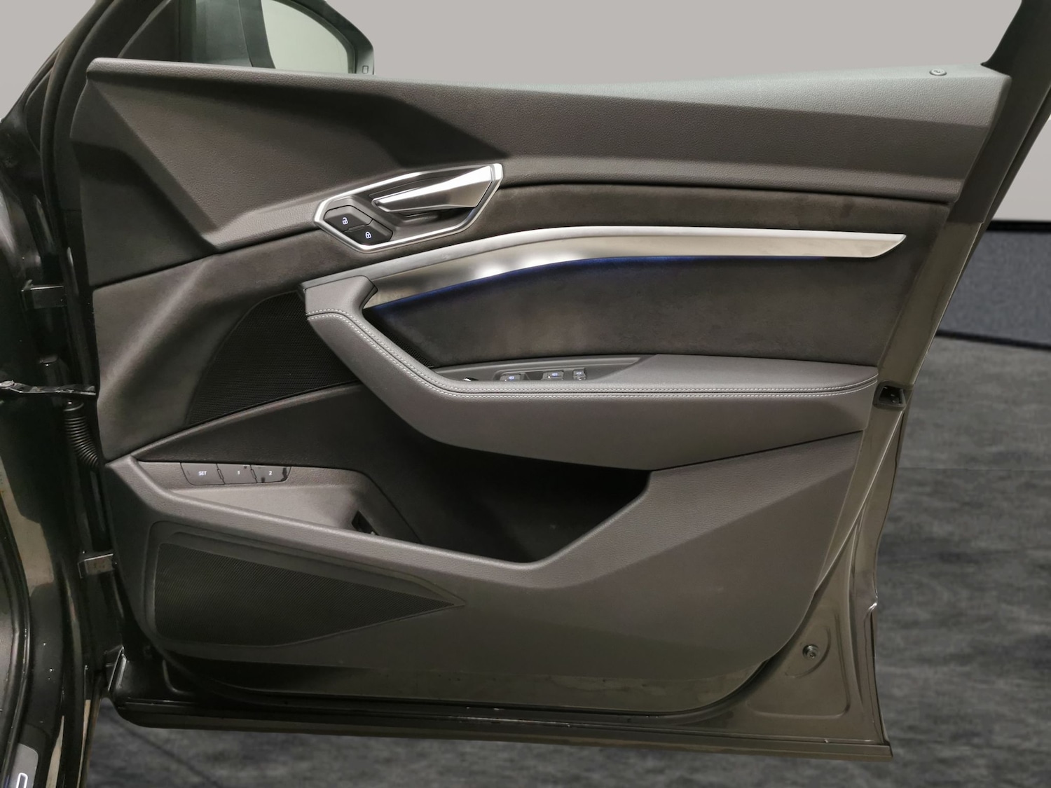 Used Audi e-tron 2021 for sale - 77833648: Photo 36