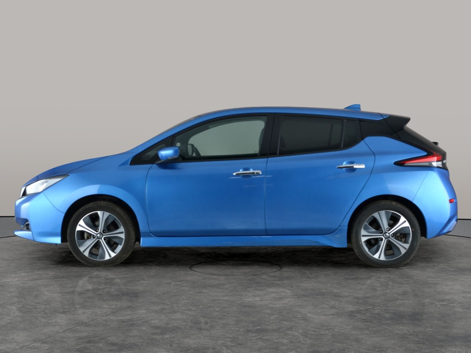 Used Nissan Leaf 2021 for sale - 77244860: Photo 16