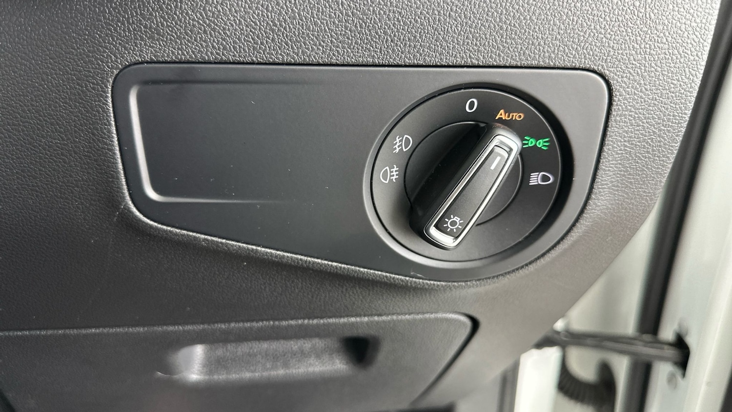 Used Volkswagen Tiguan 2020 for sale - 76353449: Photo 35