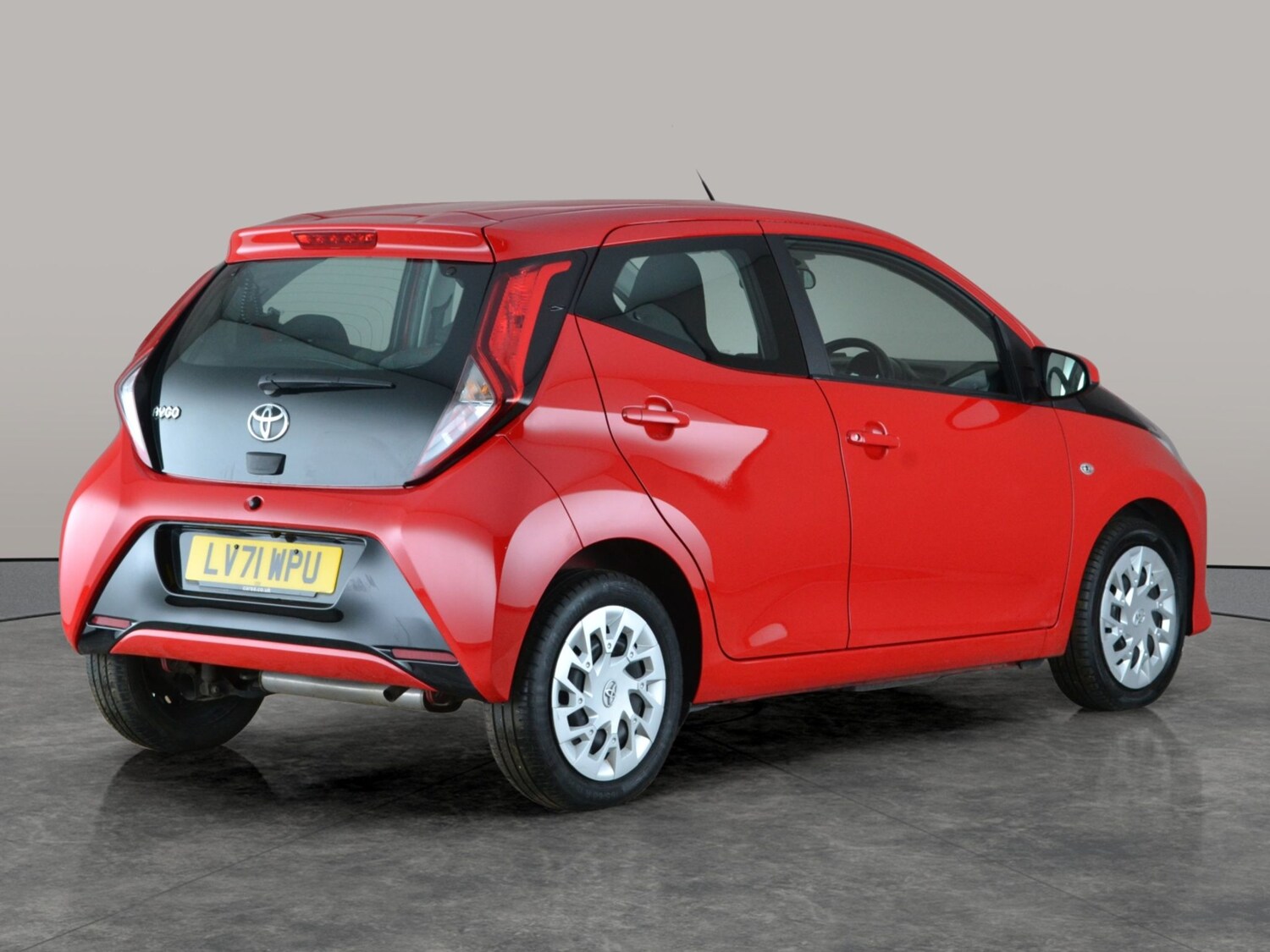 Used Toyota AYGO for sale - 77831465: Photo 10