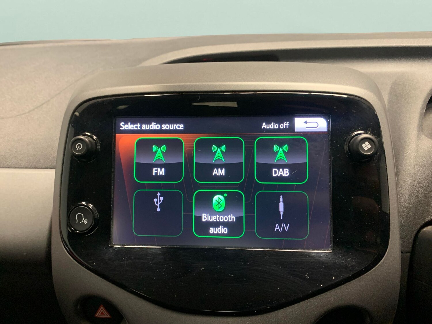 Used Toyota AYGO for sale - 77831465: Photo 6