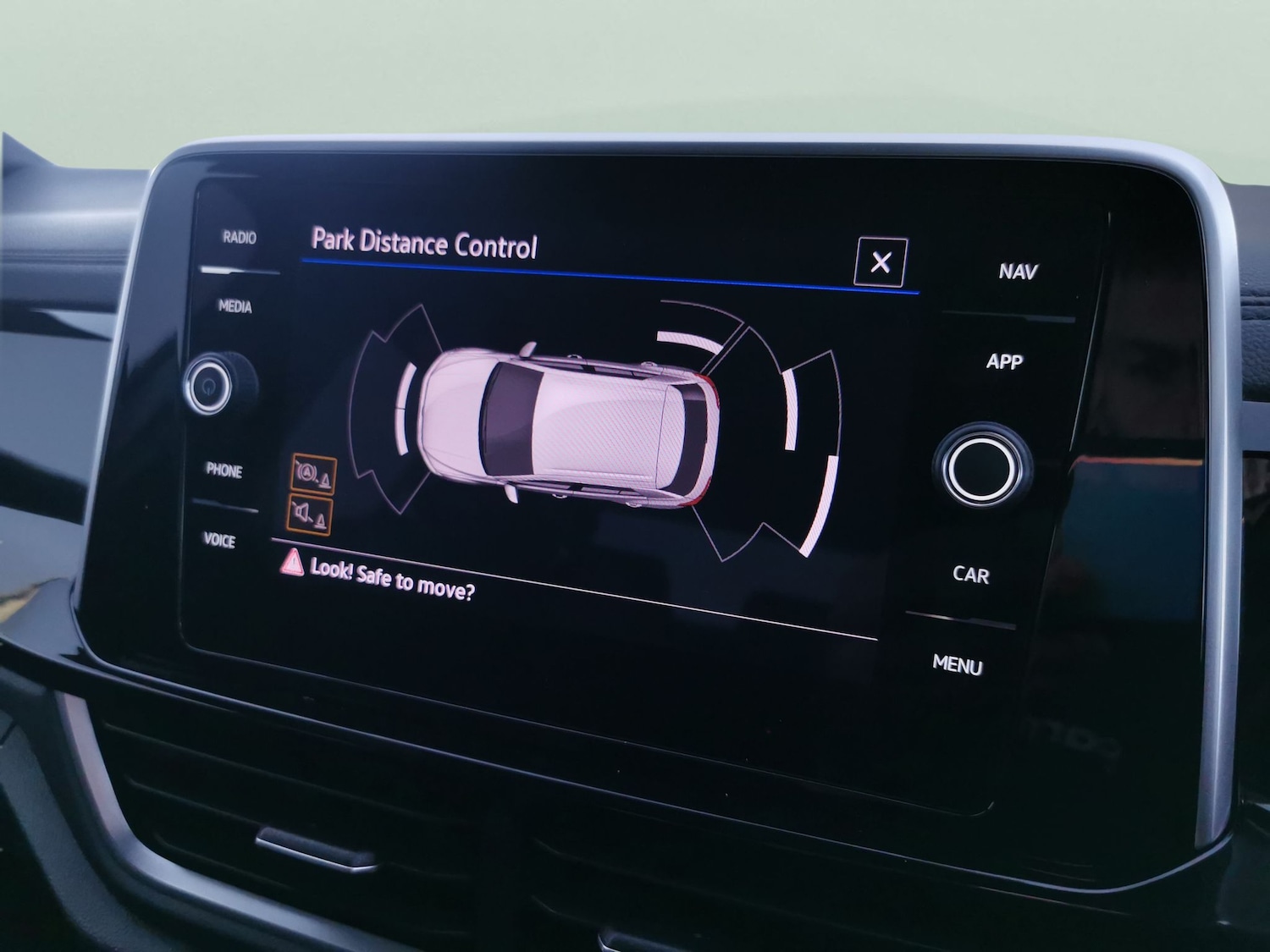 Used Volkswagen T-Roc 2023 for sale - 77555742: Photo 17