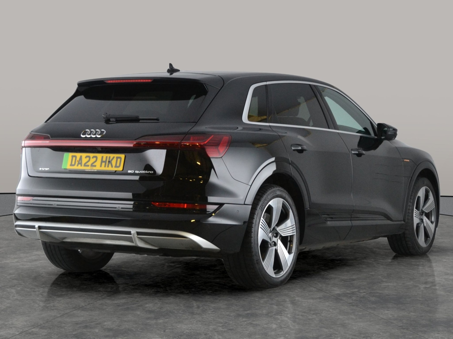 Used Audi e-tron 2022 for sale - 77432347: Photo 11