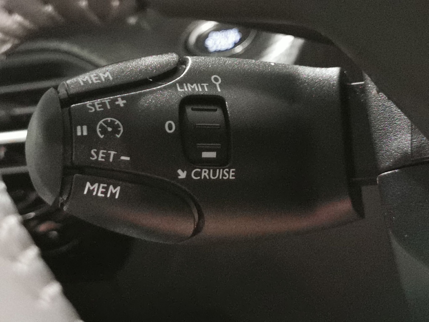 Used Peugeot 208 2023 for sale - 76464167: Photo 18