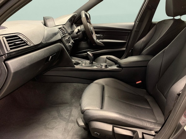 Used BMW 3 Series 2015 for sale - 76141170: Photo 5