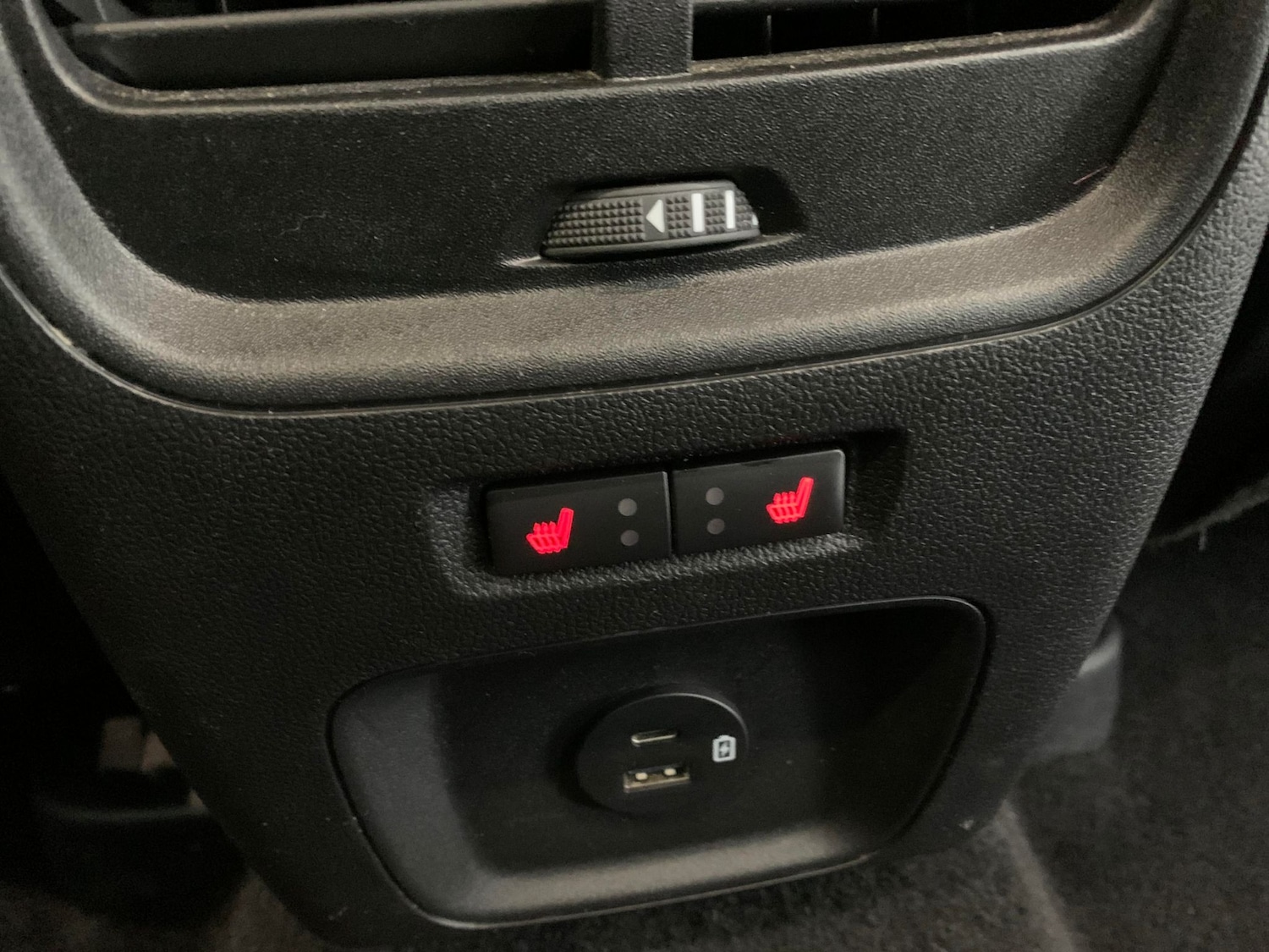 Used Ford Kuga 2022 for sale - 76452498: Photo 32