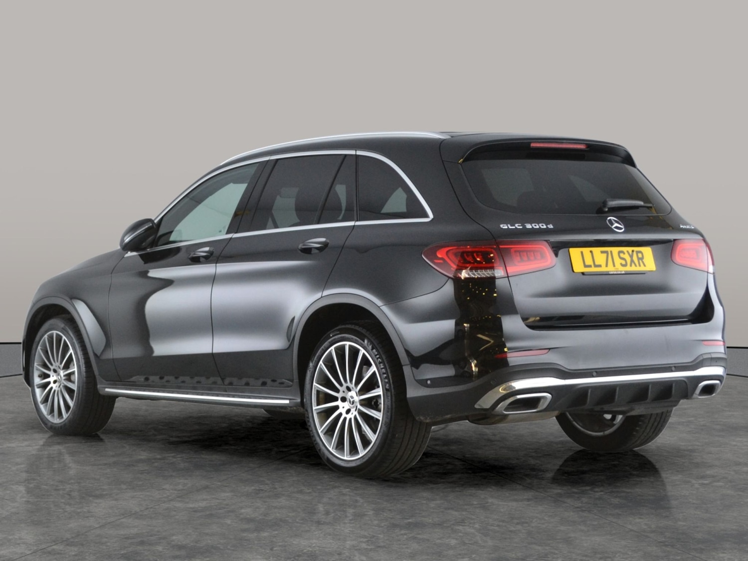 Used Mercedes-Benz GLC 2022 for sale - 76177520: Photo 11