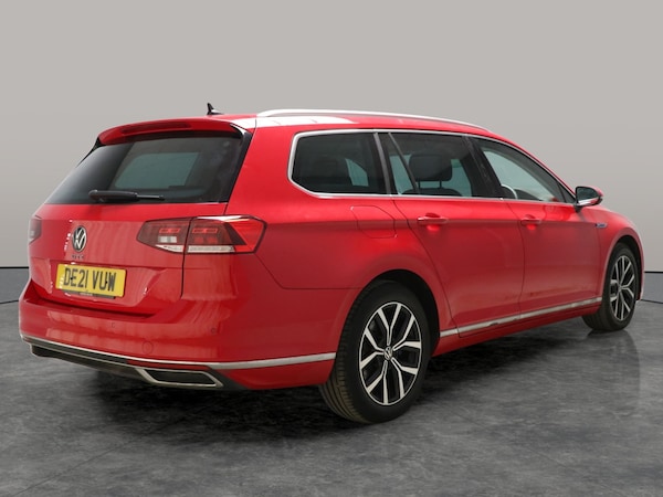 Used Volkswagen Passat 2021 for sale - 76240916: Photo 16