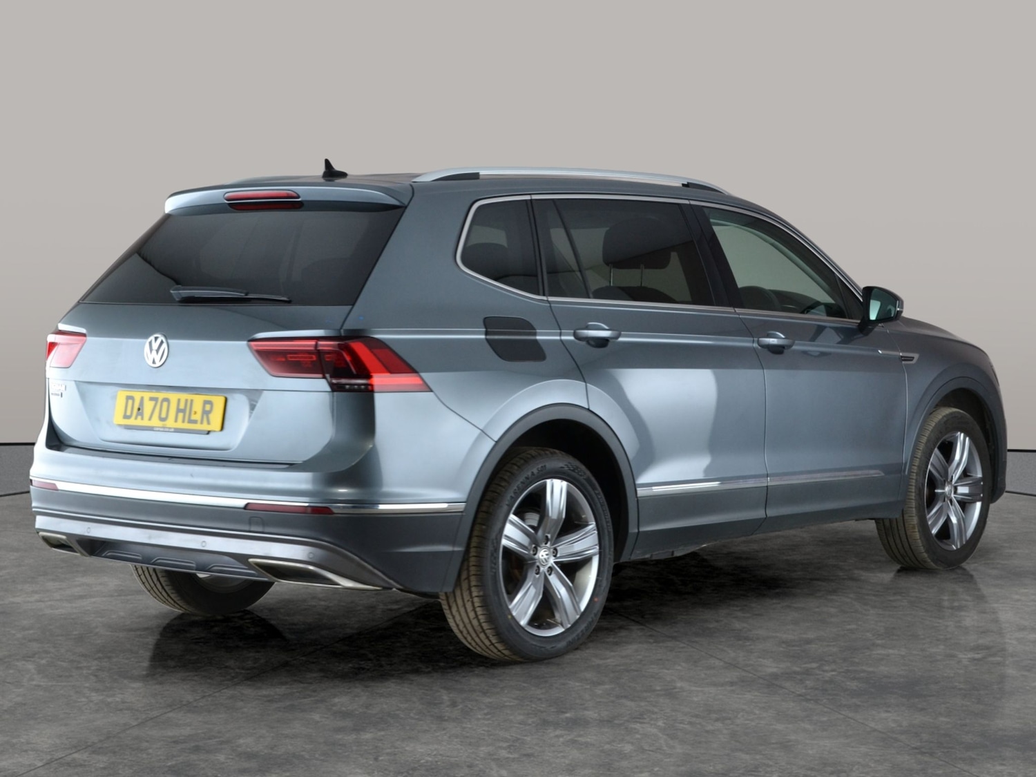 Used Volkswagen Tiguan Allspace 2020 for sale - 77663201: Photo 11