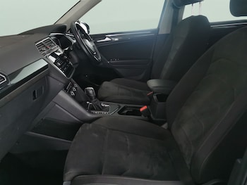 Used Volkswagen Tiguan Allspace 2020 for sale - 77663201: Photo