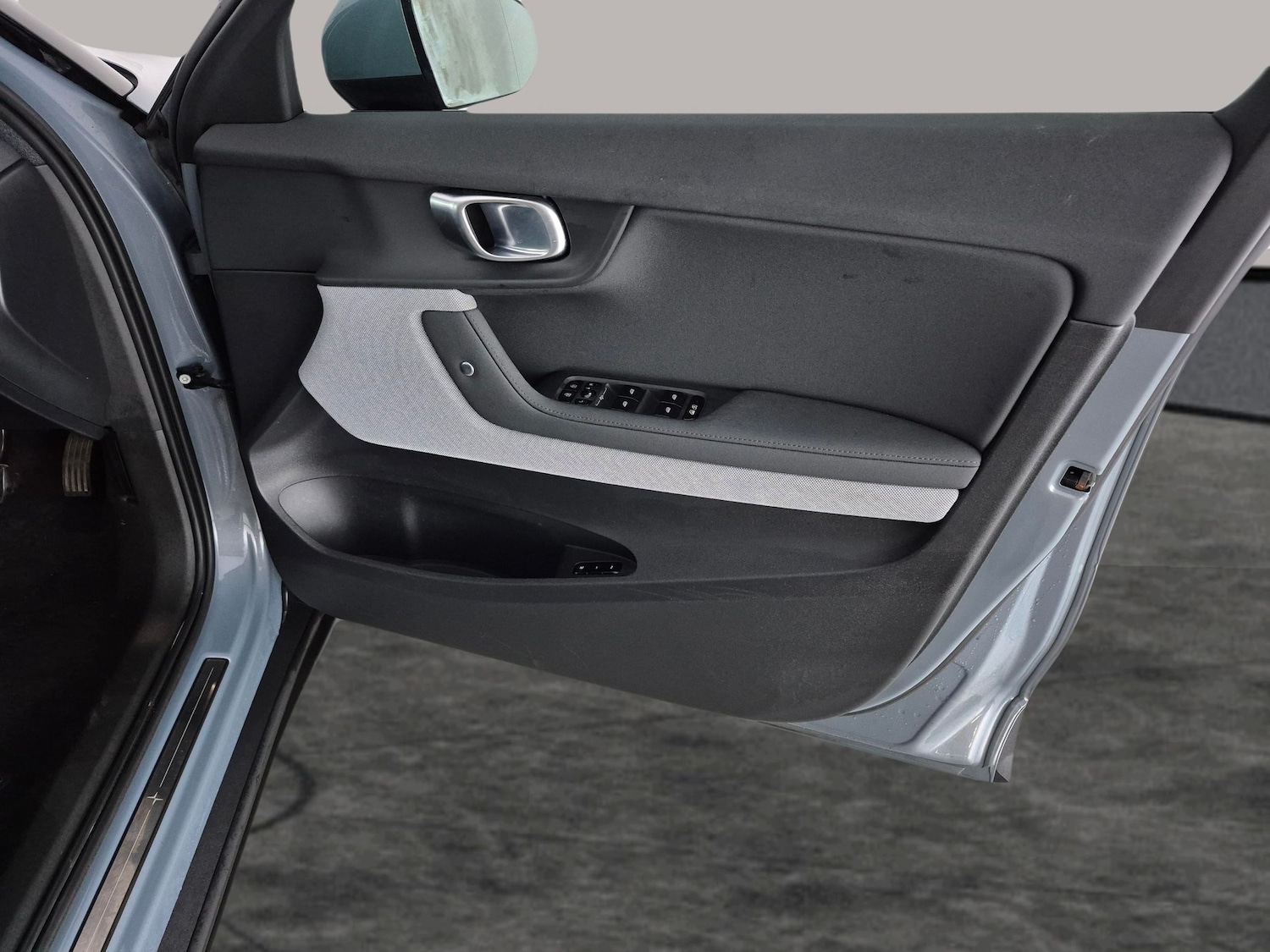 Used Polestar Polestar 2 2023 for sale - 78144320: Photo 33