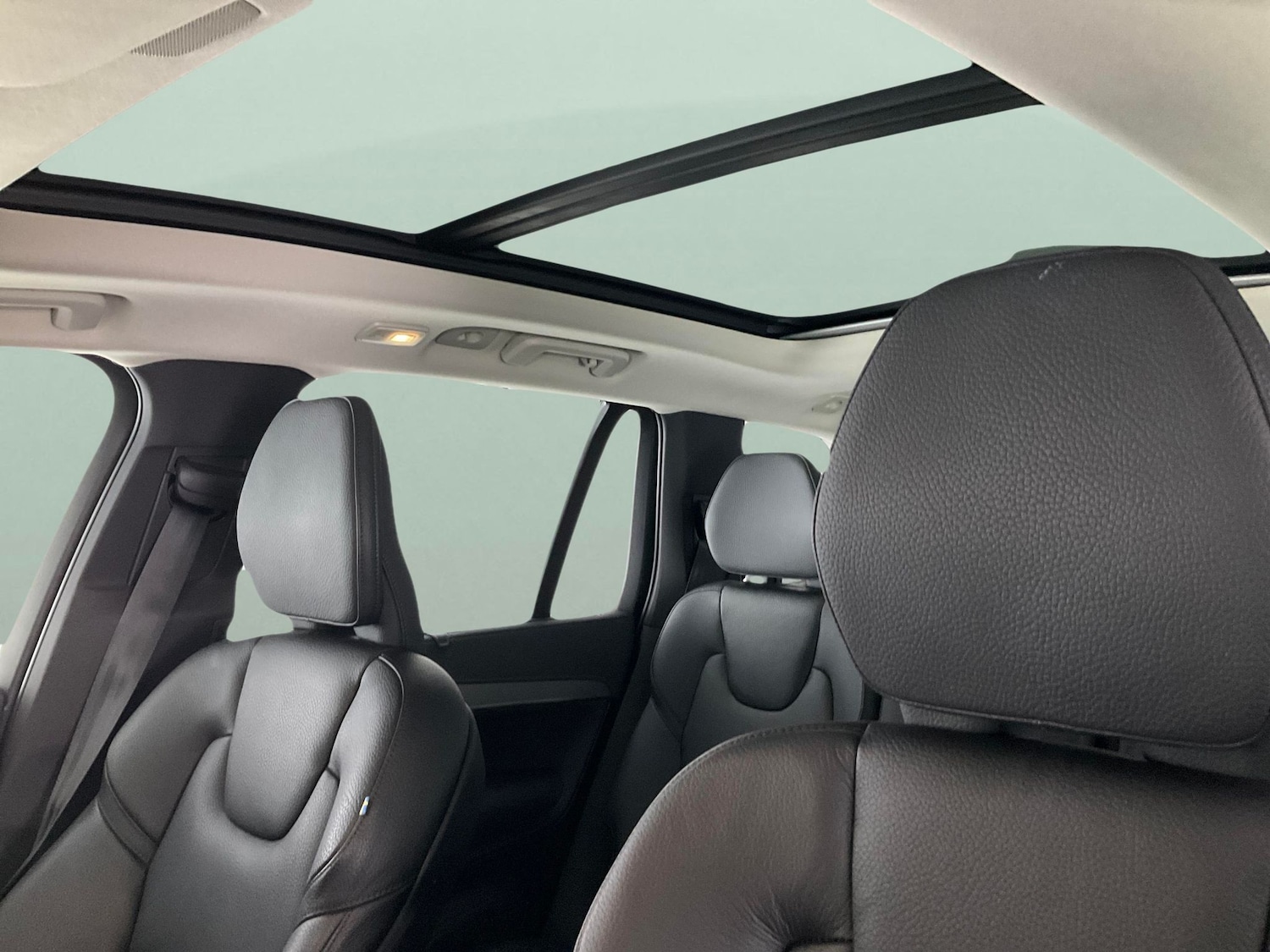 Used Volvo XC90 2022 for sale - 76426154: Photo 6