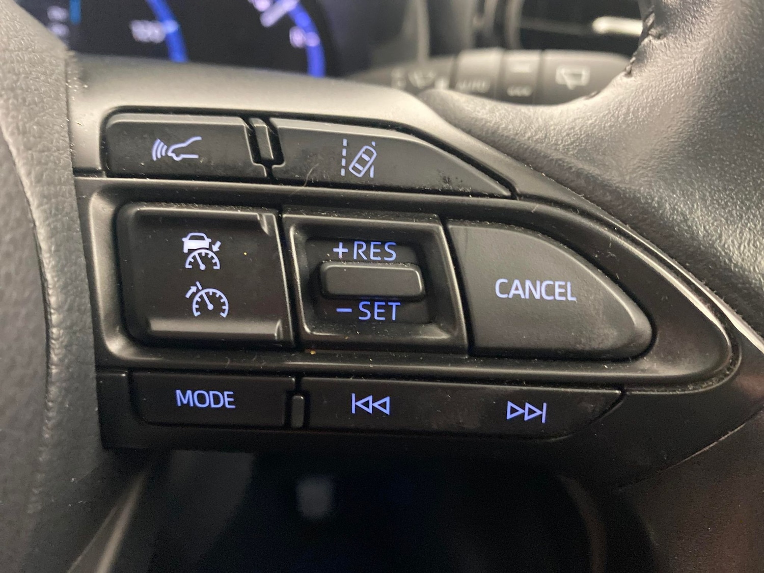 Used Toyota Yaris Cross 2022 for sale - 77639868: Photo 16