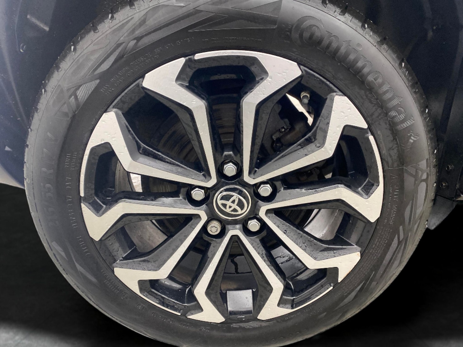 Used Toyota Yaris Cross 2022 for sale - 77639868: Photo 20