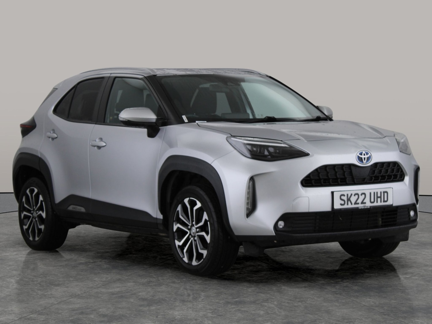 Used Toyota Yaris Cross 2022 for sale - 77639868: Photo 8