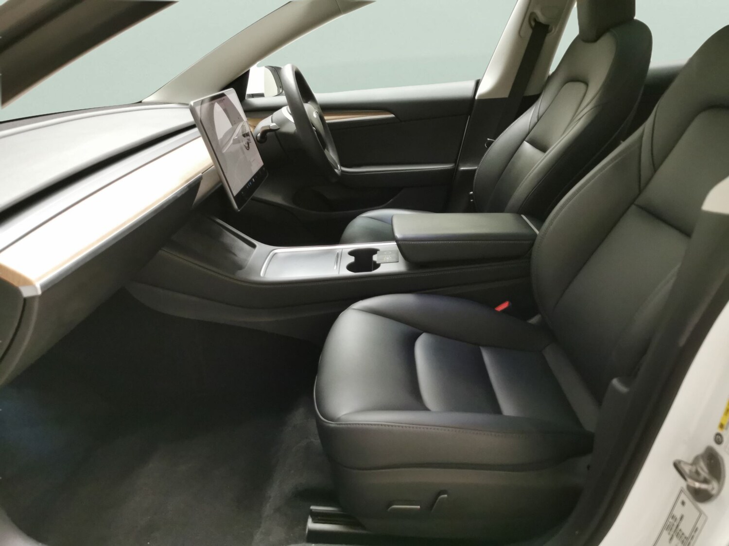 Used Tesla Model 3 2021 for sale - 77706546: Photo 4