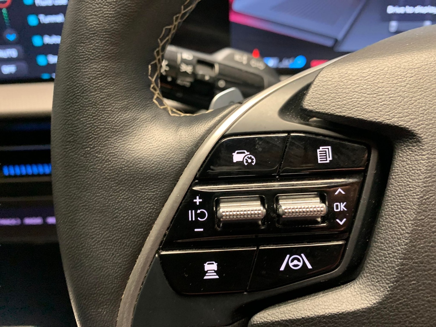 Used Kia EV6 2023 for sale - 78094390: Photo 21