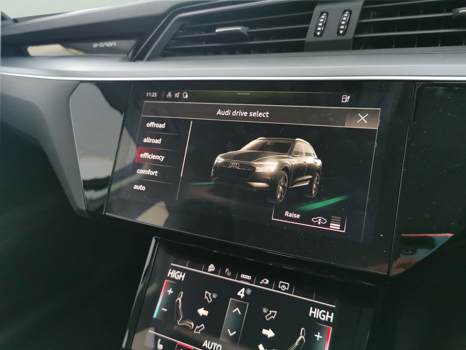 Used Audi e-tron 2021 for sale - 78218439: Photo 18