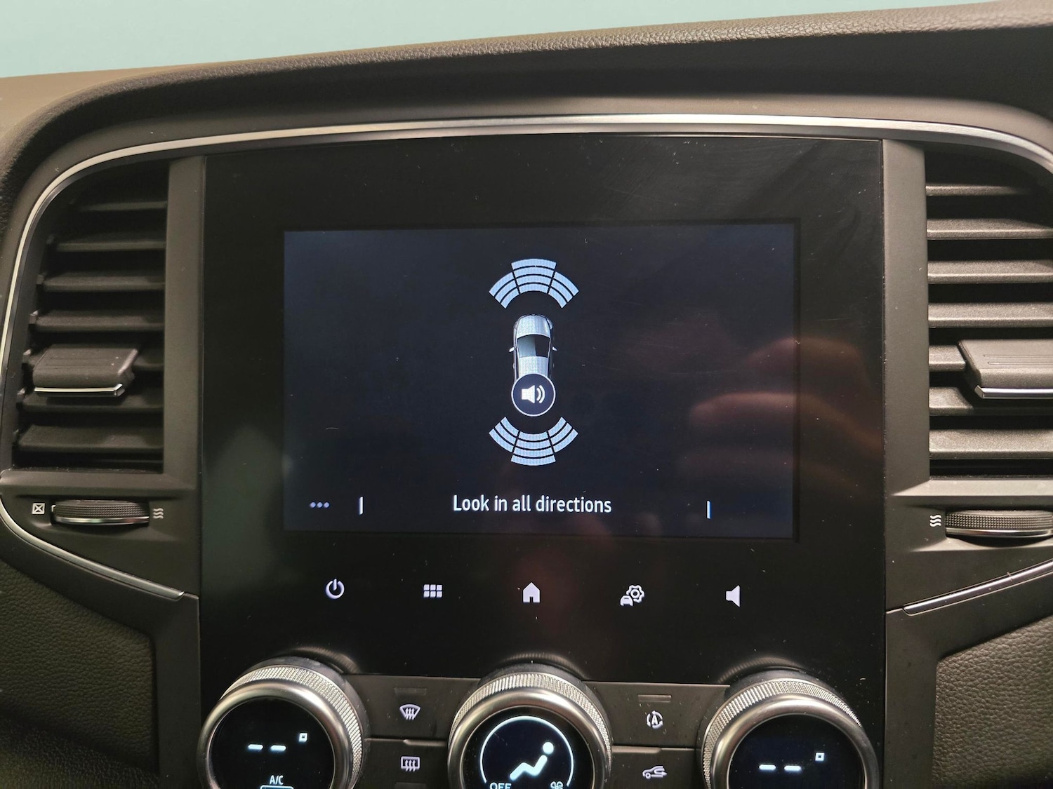 Used Renault Megane 2021 for sale - 76818968: Photo 17