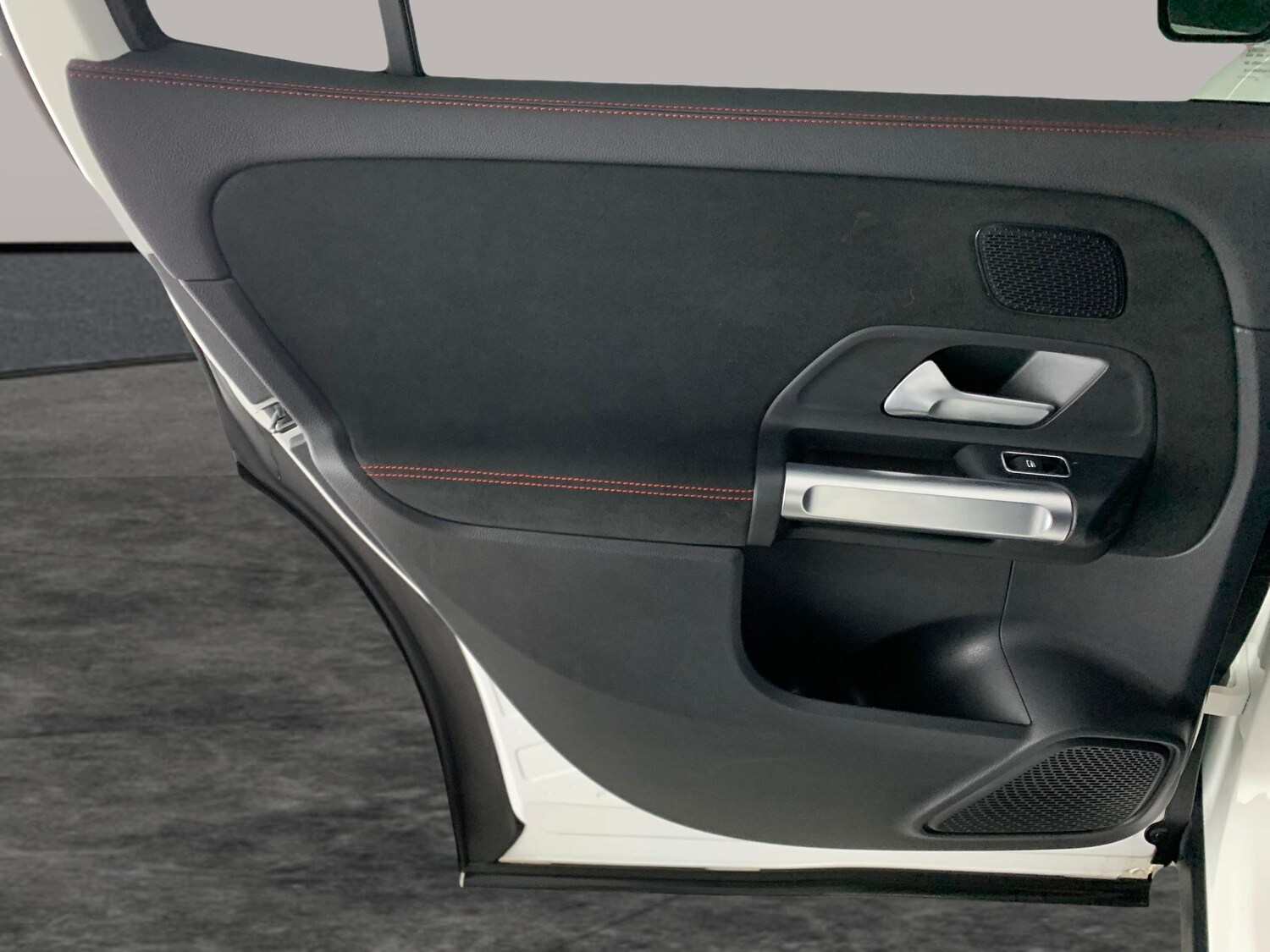 Used Mercedes-Benz EQB 2024 for sale - 78025473: Photo 30