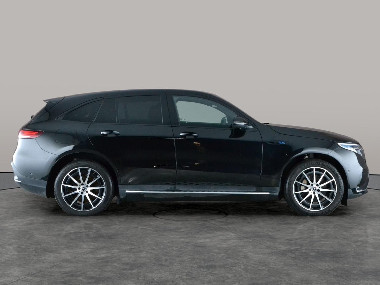 Used Mercedes-Benz EQC 2022 for sale - 76984513: Photo 10