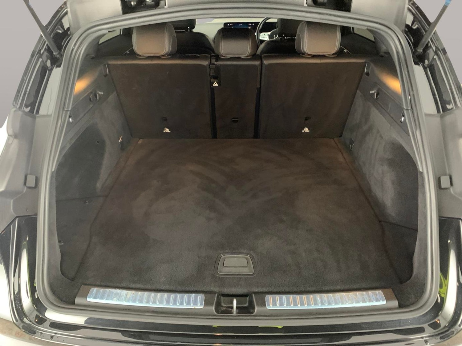 Used Mercedes-Benz EQC 2022 for sale - 76984513: Photo 37