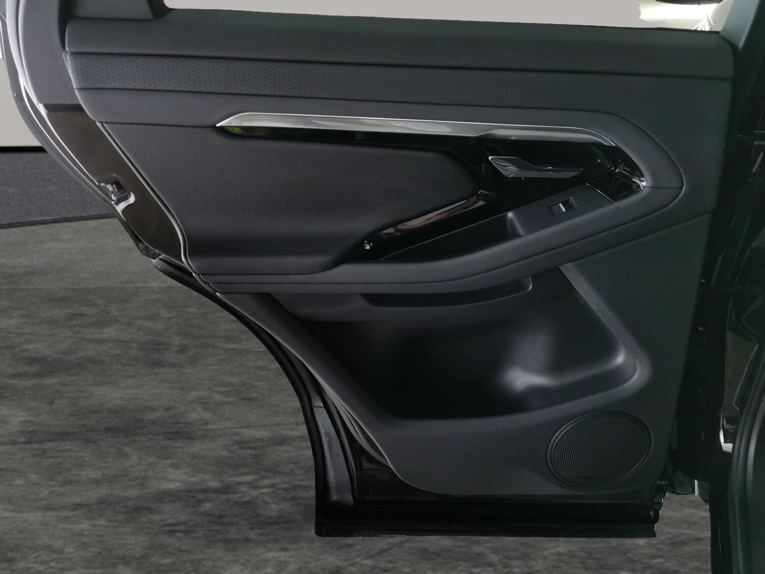 Used Land Rover Range Rover Evoque 2022 for sale - 77591135: Photo 32