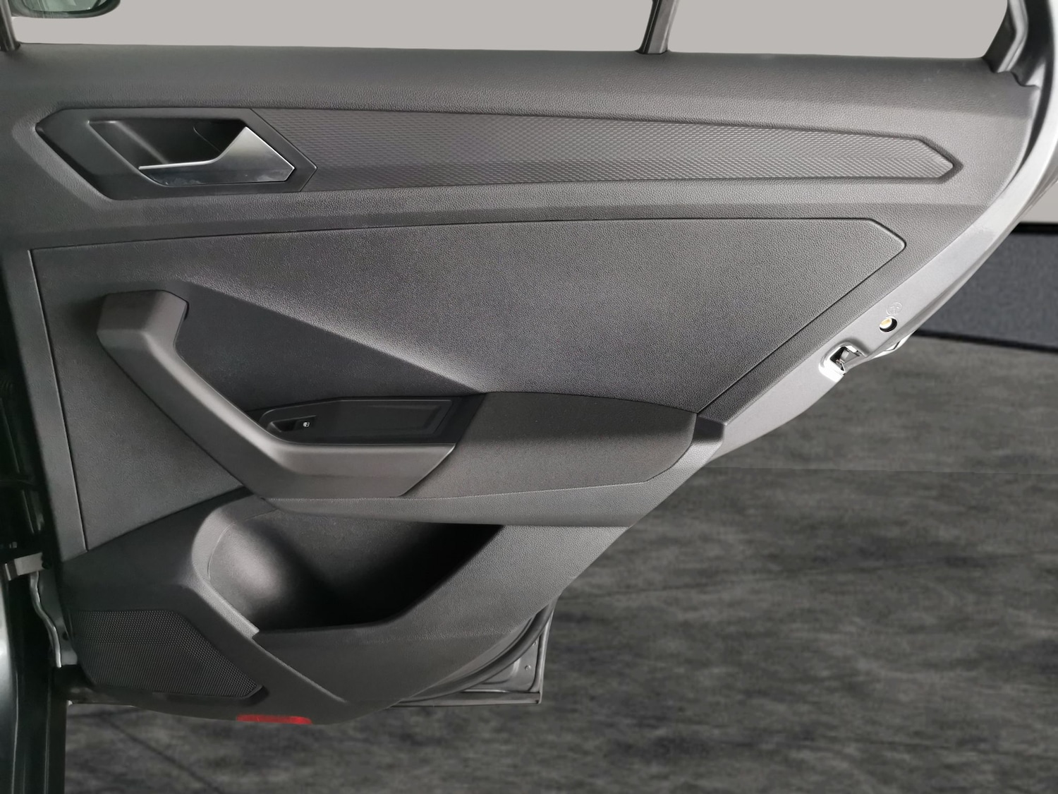 Used Volkswagen T-Roc 2022 for sale - 76464128: Photo 27