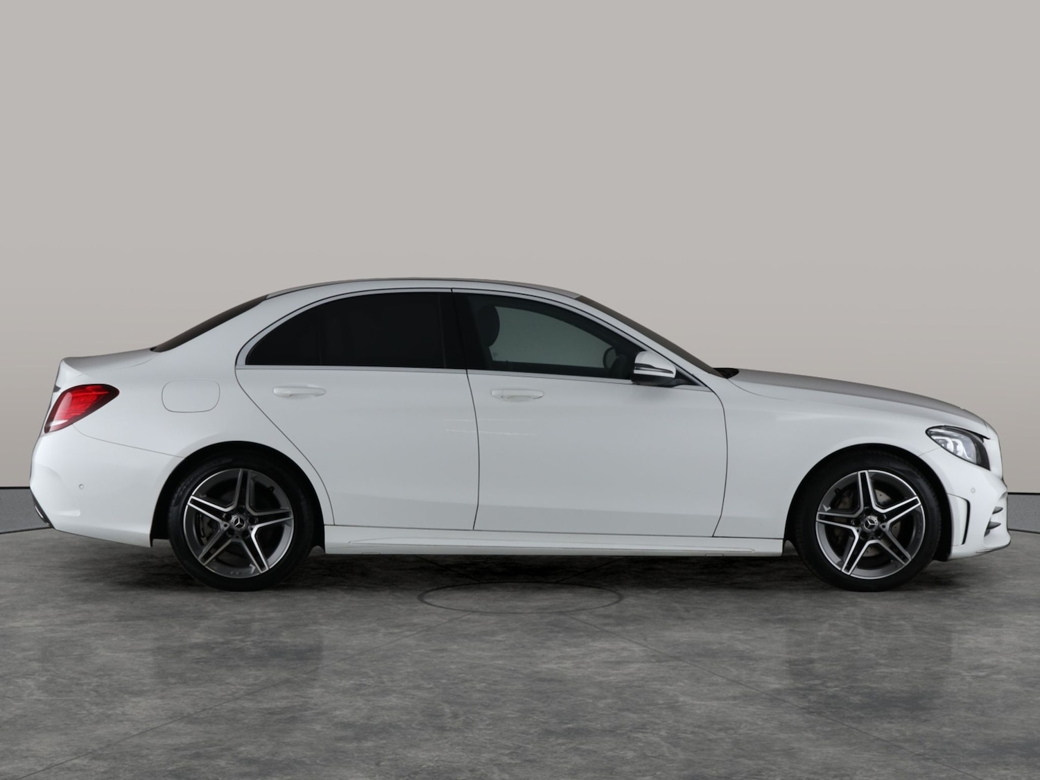 Used Mercedes-Benz C Class 2020 for sale - 76668601: Photo 10