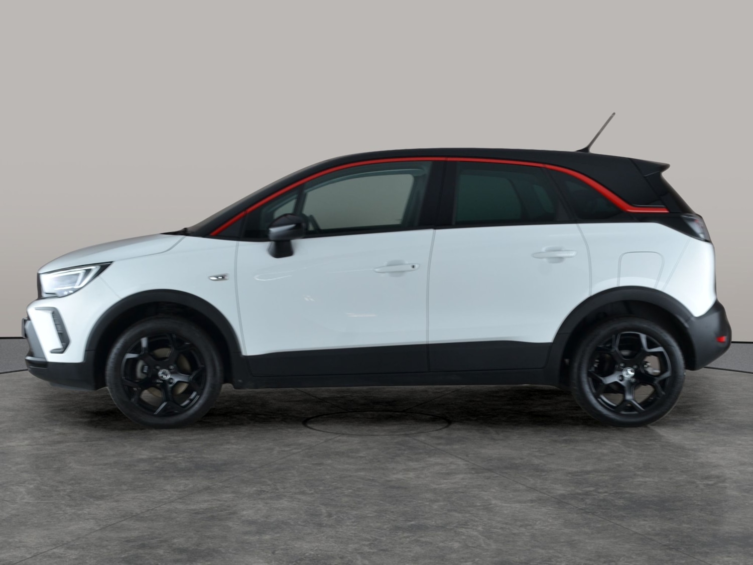 Used Vauxhall Crossland 2023 for sale - 76892674: Photo 13