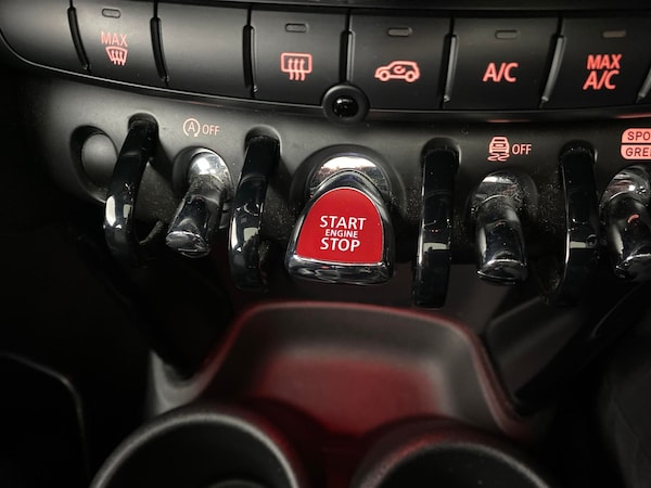 Used MINI Hatch 2017 for sale - 76115377: Photo 26
