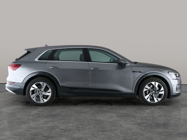 Used Audi e-tron 2020 for sale - 76274980: Photo 13
