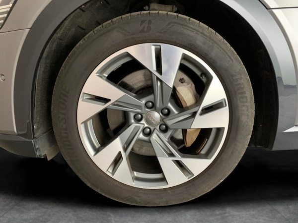 Used Audi e-tron 2020 for sale - 76274980: Photo 35