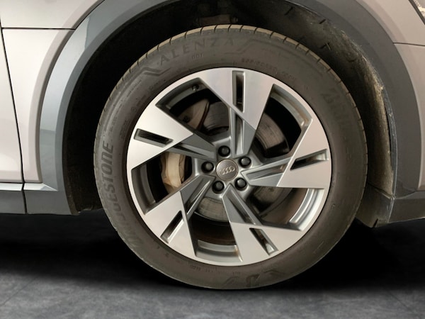 Used Audi e-tron 2020 for sale - 76274980: Photo 37