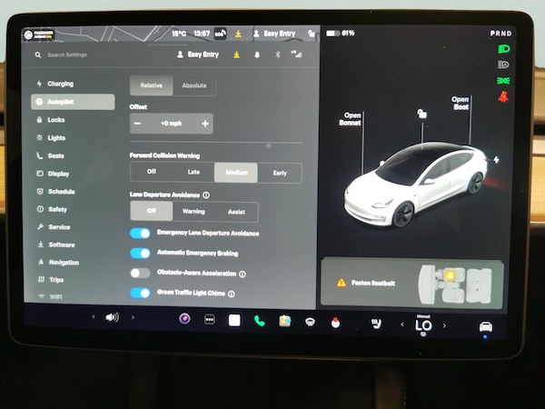 Used Tesla Model 3 2021 for sale - 76097522: Photo 29