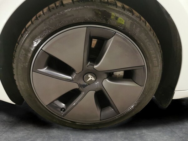 Used Tesla Model 3 2021 for sale - 76097522: Photo 32